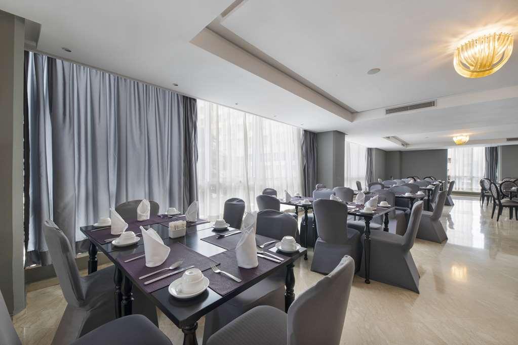 Hotel Mogador Marina