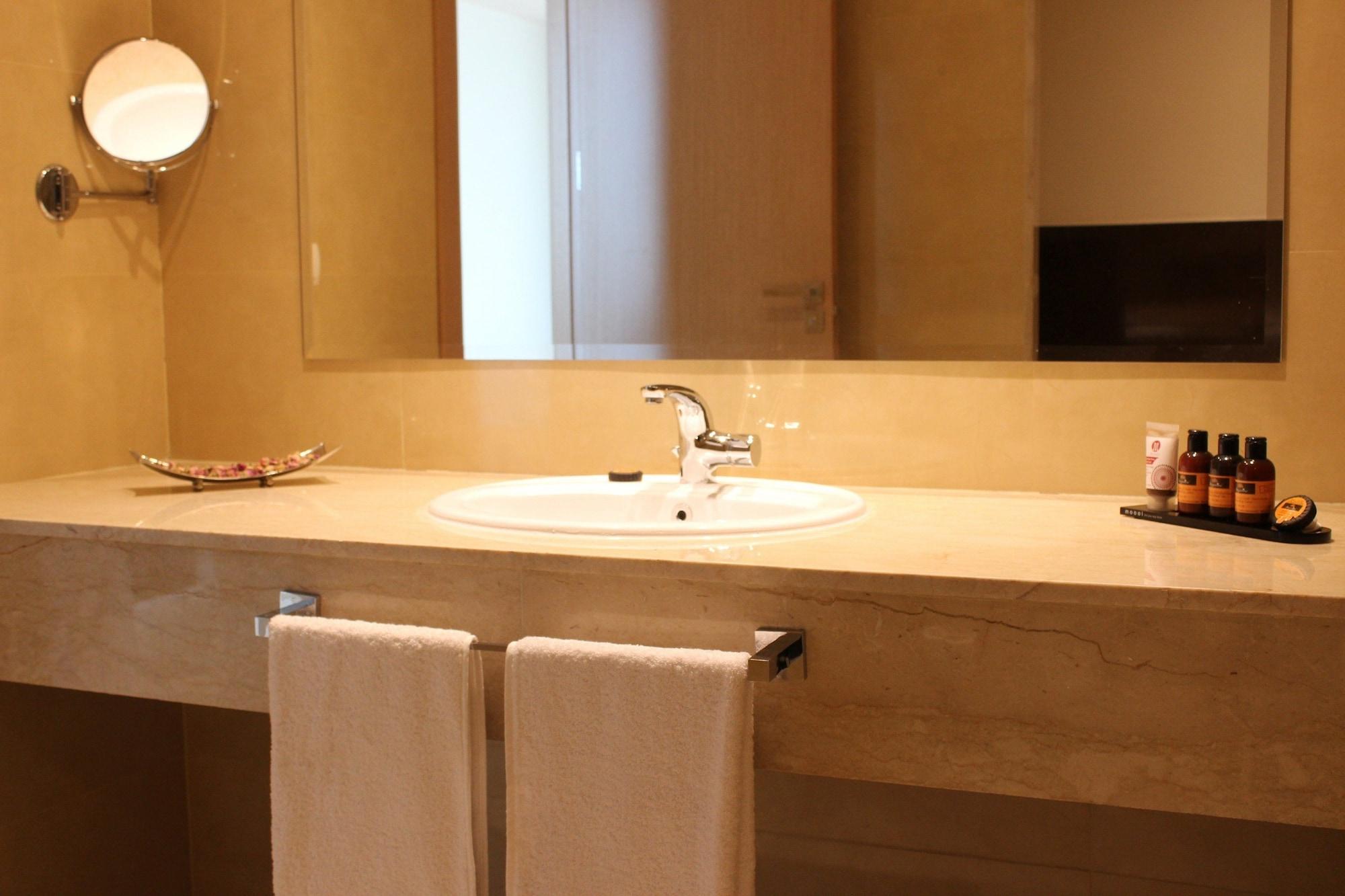 Hotel Mogador Marina 4*